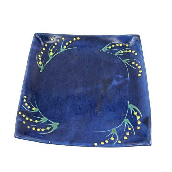 Earthworks BarbadosHandcrafted 8.5" Square Ceramic Plate With Blue & Yellow Flor - Picture 6 of 7